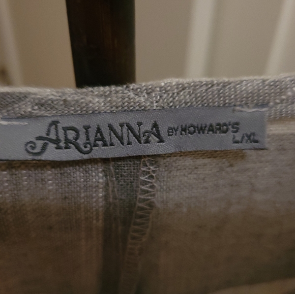 Blouse - Picture 8 of 8